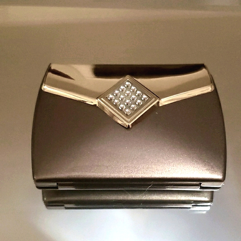 Vtg New Swarovski Elements 5×magnification Crystal Compact Mirror